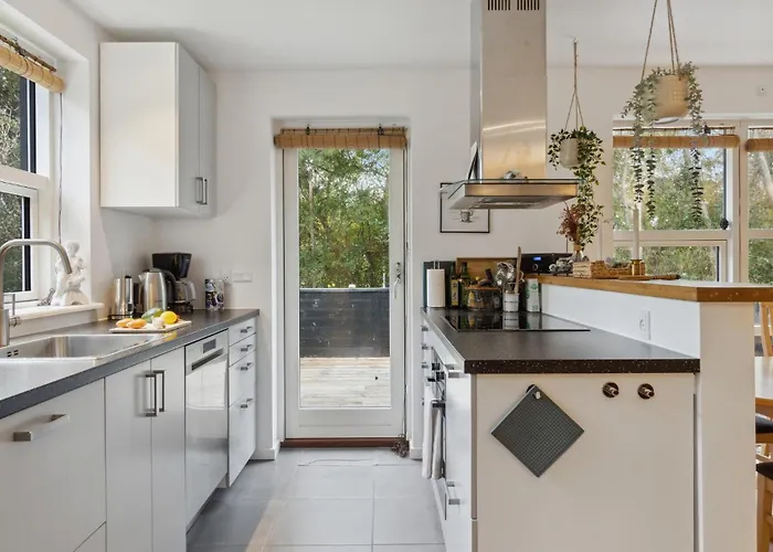 Ferienhaus Beautiful In Sjaellands Odde
